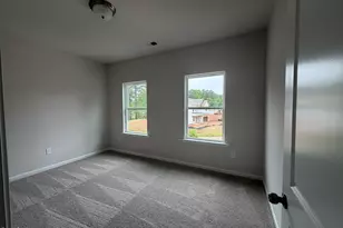 309 Hemlock Dr, Sanford, NC 27330 - Photo 14
