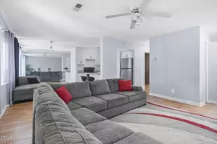 5130 Flint Ridge Pl, Raleigh, NC 27609 - Photo 10