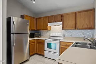 132 Evening Star Dr, Apex, NC 27502 - Photo 12
