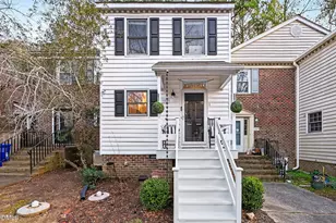 105 Sully Ct, Chapel Hill, NC 27514 - Photo 2