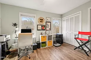 105 Sully Ct, Chapel Hill, NC 27514 - Photo 14