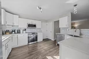 220 Honeywell Way, Fuquay-Varina, NC 27526 - Photo 10