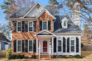 107 Romaine Ct, Cary, NC 27513 - Photo 4