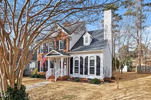 107 Romaine Ct, Cary, NC 27513 - Photo 2