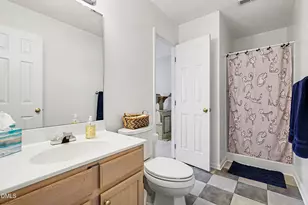 107 Romaine Ct, Cary, NC 27513 - Photo 26