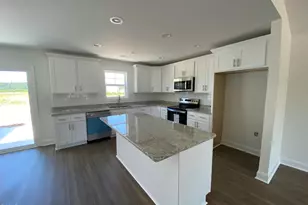 103 Nova Pl, Pikeville, NC 27863 - Photo 6