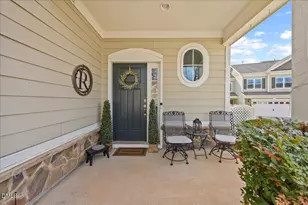 216 Mayfield Dr, Apex, NC 27539 - Photo 2