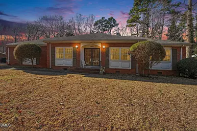 1067 Camden Court, Asheboro, NC 27203 - Photo 4