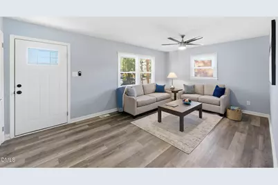 829 Greenwich Street, Raleigh, NC 27610 - Photo 4