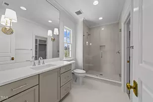 126 E Drewry Ln, Raleigh, NC 27609 - Photo 36