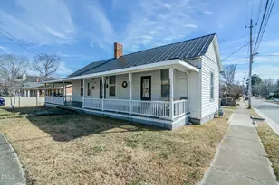 221 S Church St, Clayton, NC 27520 - Photo 2