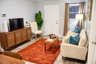 618 Troy St, Durham, NC 27703 - Photo 16