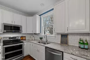 30083 Britt, Chapel Hill, NC 27517 - Photo 20