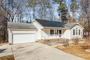 220 Dulcimer Ln, Zebulon, NC 27597 - Photo 4