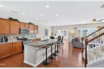 8144 Hovingham Way, Raleigh, NC 27616 - Photo 4