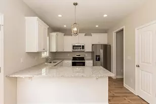 208 S Leslie St, Goldsboro, NC 27530 - Photo 6