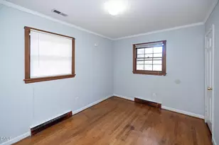 315 W King St, Hillsborough, NC 27278 - Photo 22