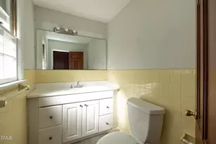 315 W King St, Hillsborough, NC 27278 - Photo 16