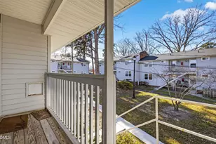 827 Daniels, Raleigh, NC 27605 - Photo 14