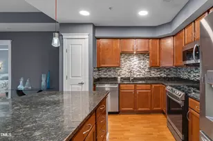 222 Glenwood Ave, Raleigh, NC 27603 - Photo 10