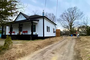 332 Chavasse Ave, Henderson, NC 27536 - Photo 6