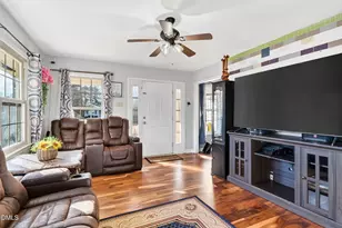 6201 Barrington Village Ln, Raleigh, NC 27610 - Photo 8