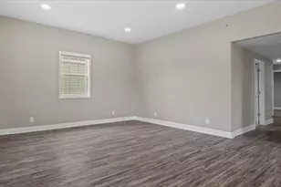 1284 Railroad St, Henderson, NC 27536 - Photo 12