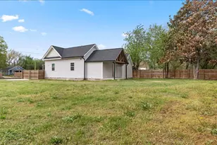 1284 Railroad St, Henderson, NC 27536 - Photo 30