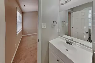 4813 Windbreak Ln, Raleigh, NC 27616 - Photo 8