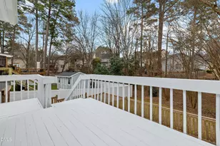 209 Kronos Ln, Cary, NC 27513 - Photo 8
