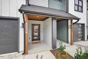 3027 Omah St, Durham, NC 27705 - Photo 2