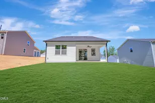319 Providence Crk Dr, Fuquay Varina, NC 27526 - Photo 24
