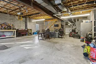 209 Arlington Cir, Sanford, NC 27330 - Photo 40