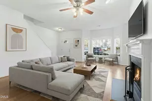 132 Edgehill Pkwy, Cary, NC 27513 - Photo 8