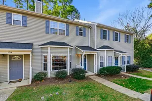 132 Edgehill Pkwy, Cary, NC 27513 - Photo 2