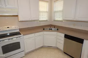 3319 Swinford Ct, Raleigh, NC 27604 - Photo 8