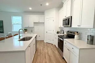 368 Providence Crk Dr, Fuquay Varina, NC 27526 - Photo 14