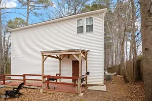 5501 Bobbitt Rd, Apex, NC 27539 - Photo 4