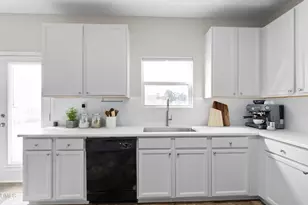 200 Quartermaster Dr, Sanford, NC 27330 - Photo 24