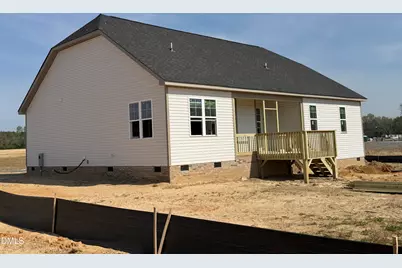 38 Charles Point (Lot 20) Lane, Selma, NC 27576 - Photo 2