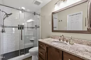 1000 Brighthurst Dr, Raleigh, NC 27605 - Photo 6