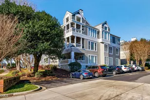 1000 Brighthurst Dr, Raleigh, NC 27605 - Photo 26