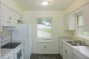 118 S Peak Dr, Carrboro, NC 27510 - Photo 10