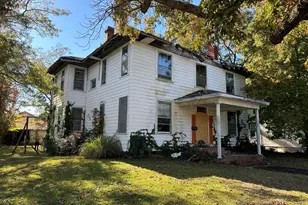 733 Tarboro St, Rocky Mount, NC 27801 - Photo 2
