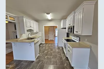 7 Edgewater Drive, Smithfield, NC 27577 - Photo 8