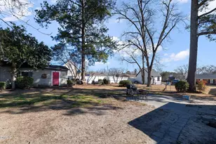 604 W Divine St, Dunn, NC 28334 - Photo 28