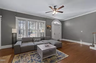 604 W Divine St, Dunn, NC 28334 - Photo 6