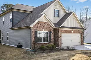 252 Shooting Star Ln, Clayton, NC 27520 - Photo 2