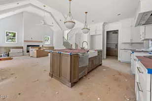 621 Duke Dr, Raleigh, NC 27609 - Photo 18