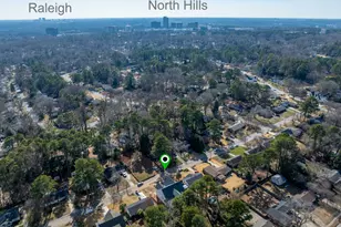 621 Duke Dr, Raleigh, NC 27609 - Photo 2